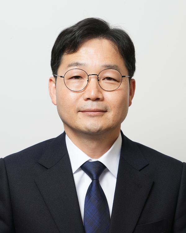 홍성익 장로